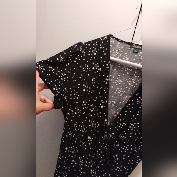 👜GUC Wild Fable Jrs Small Wrap Mini Dress Black w/White‎ Stars V-Neck - Picture 4 of 9
